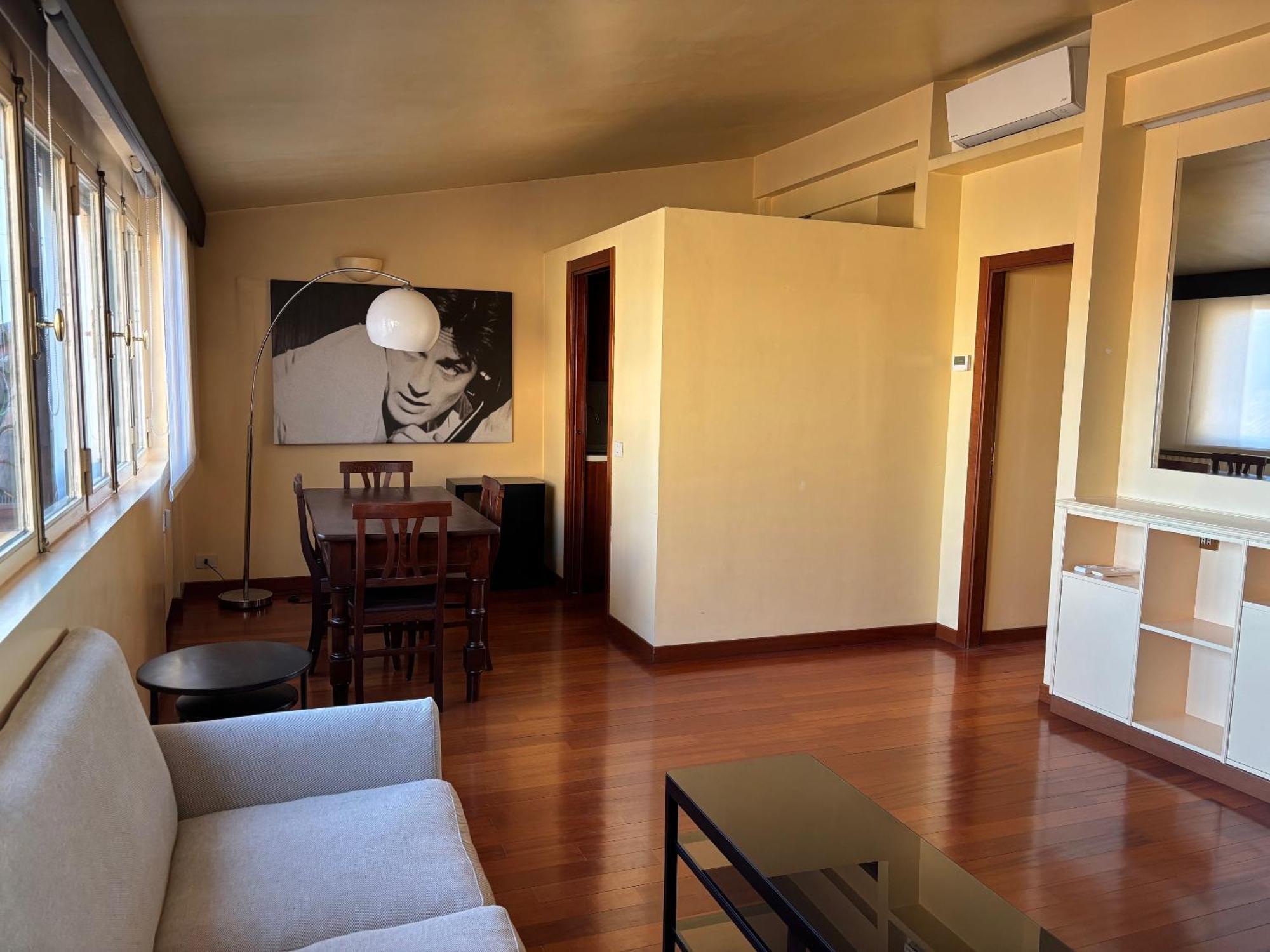Penthouse In Fashion District Of Milan, Close To Montenapoleone, Duomo, Scala Apartamento *