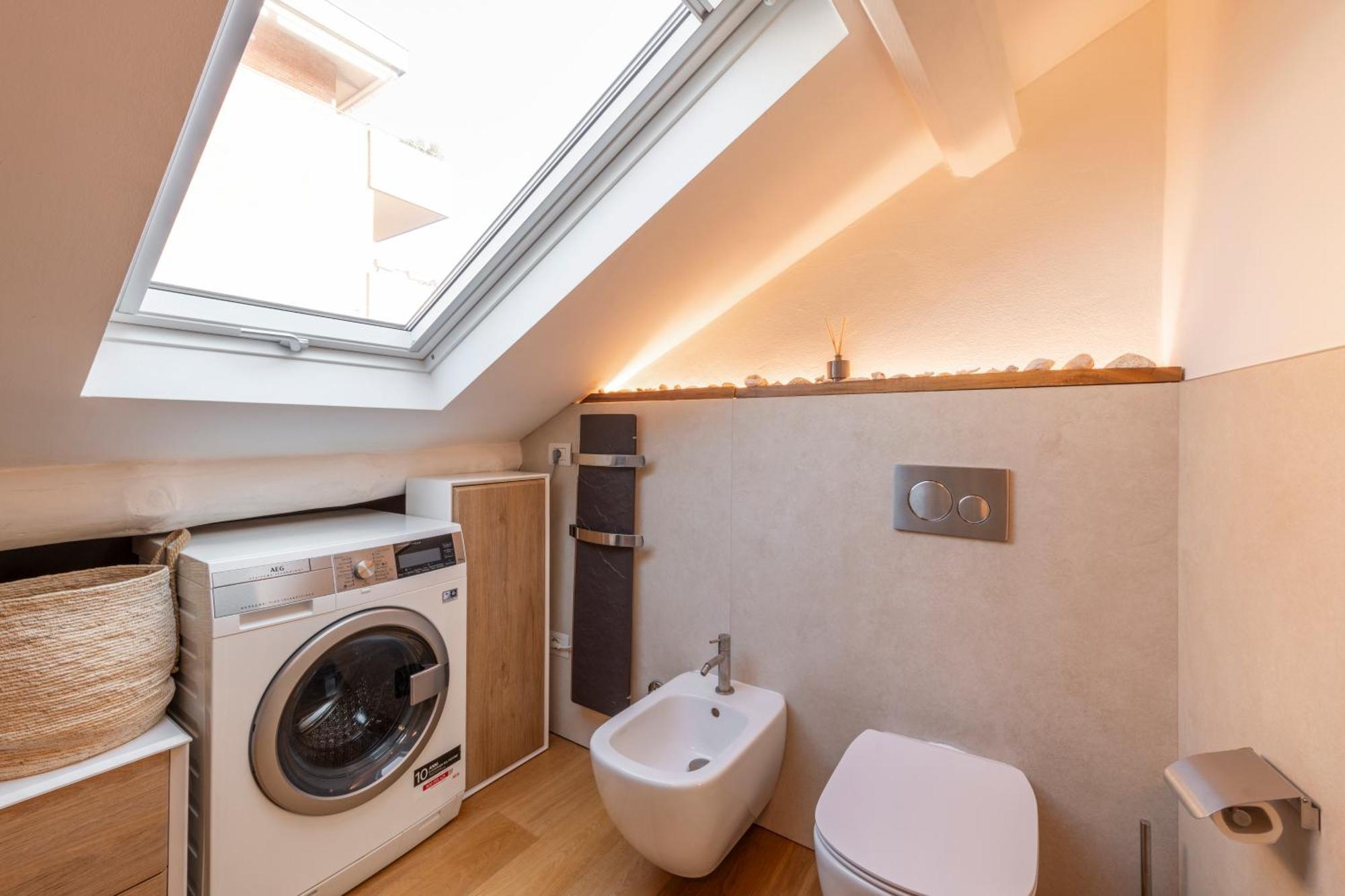 Bright Penthouse Attic In The Heart Of * Mailand