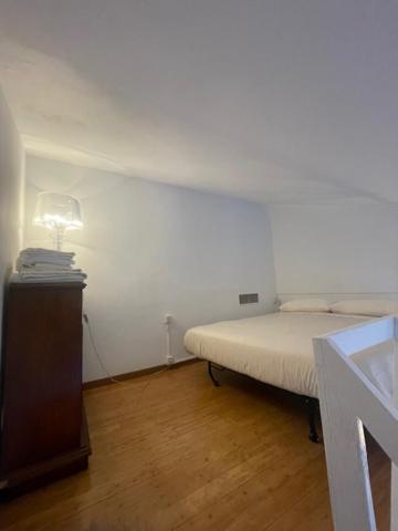 Two-room San Babila * Milão