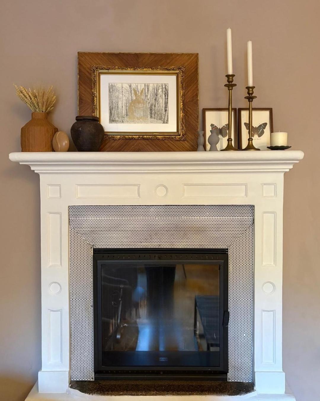 Claire De Angeli Apartment