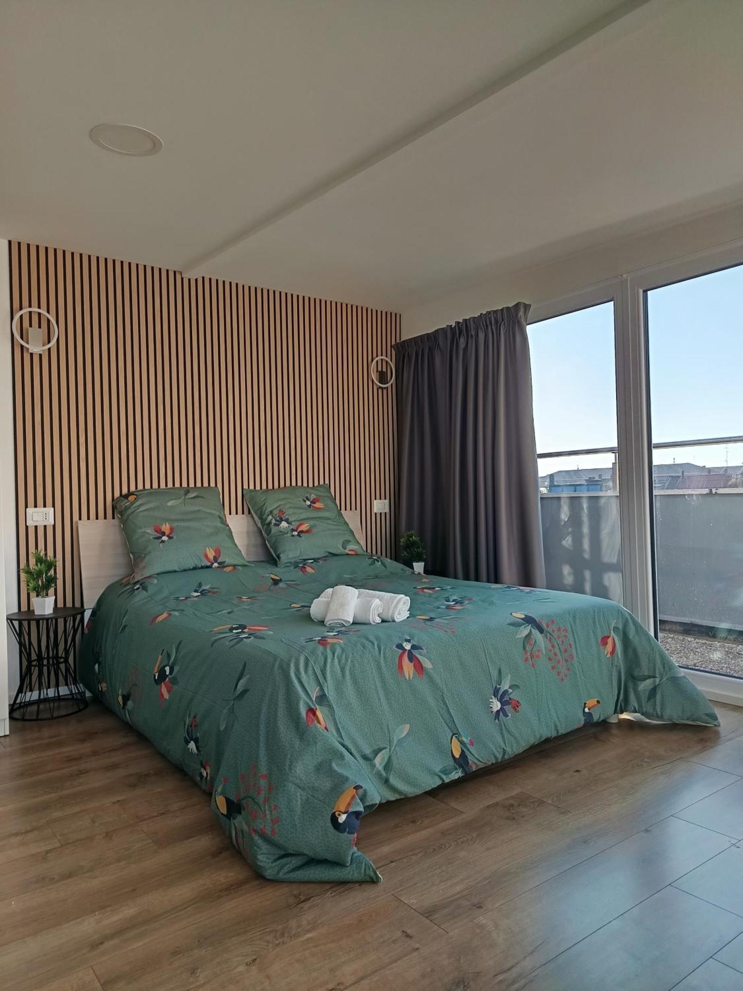 Sky View With Swimming Pool, Ac, Wifi, M2