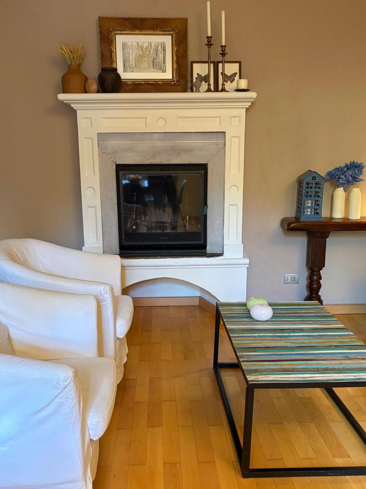 Claire De Angeli Apartment