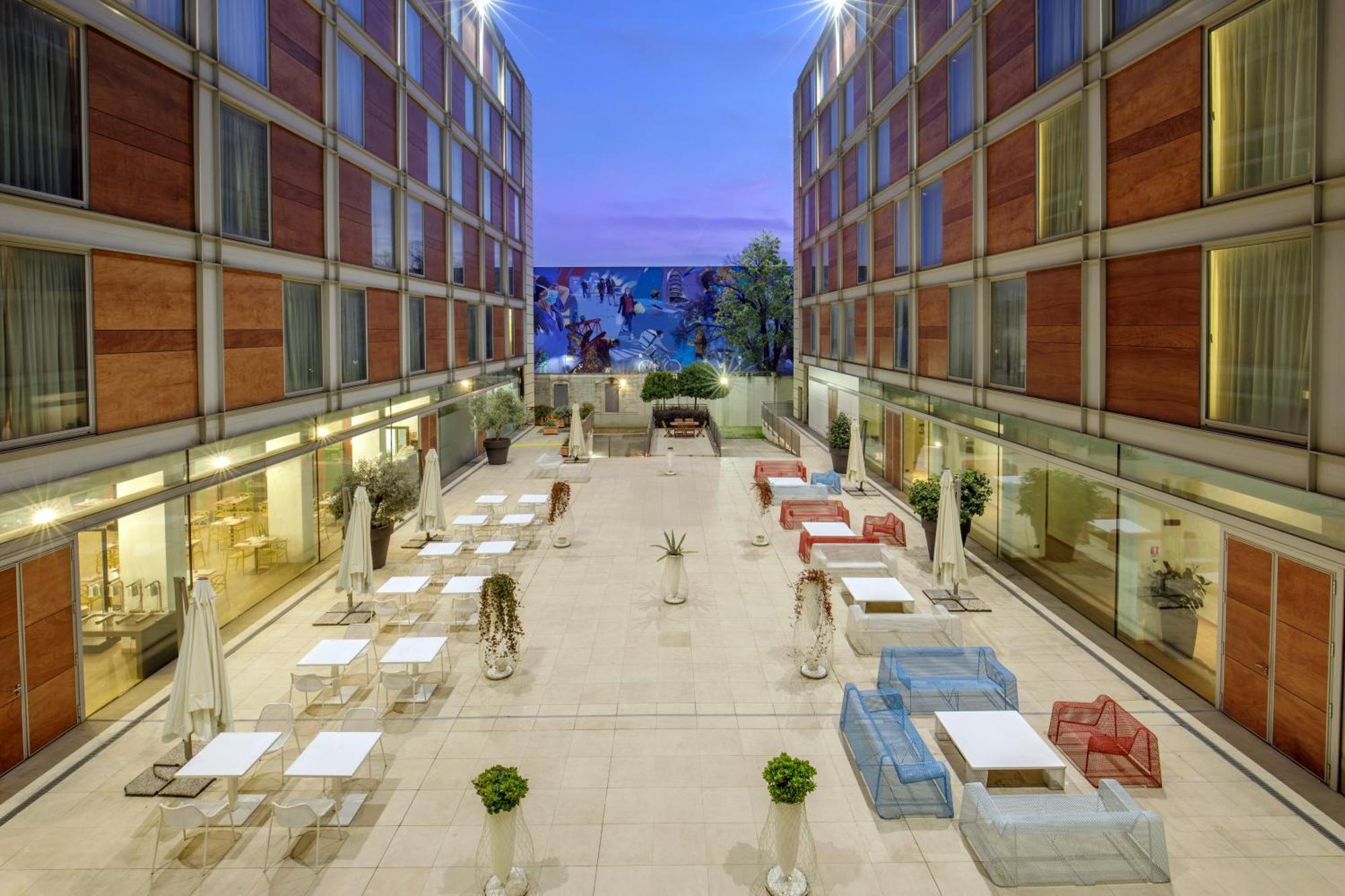 Doubletree By Hilton Hotel Mailand