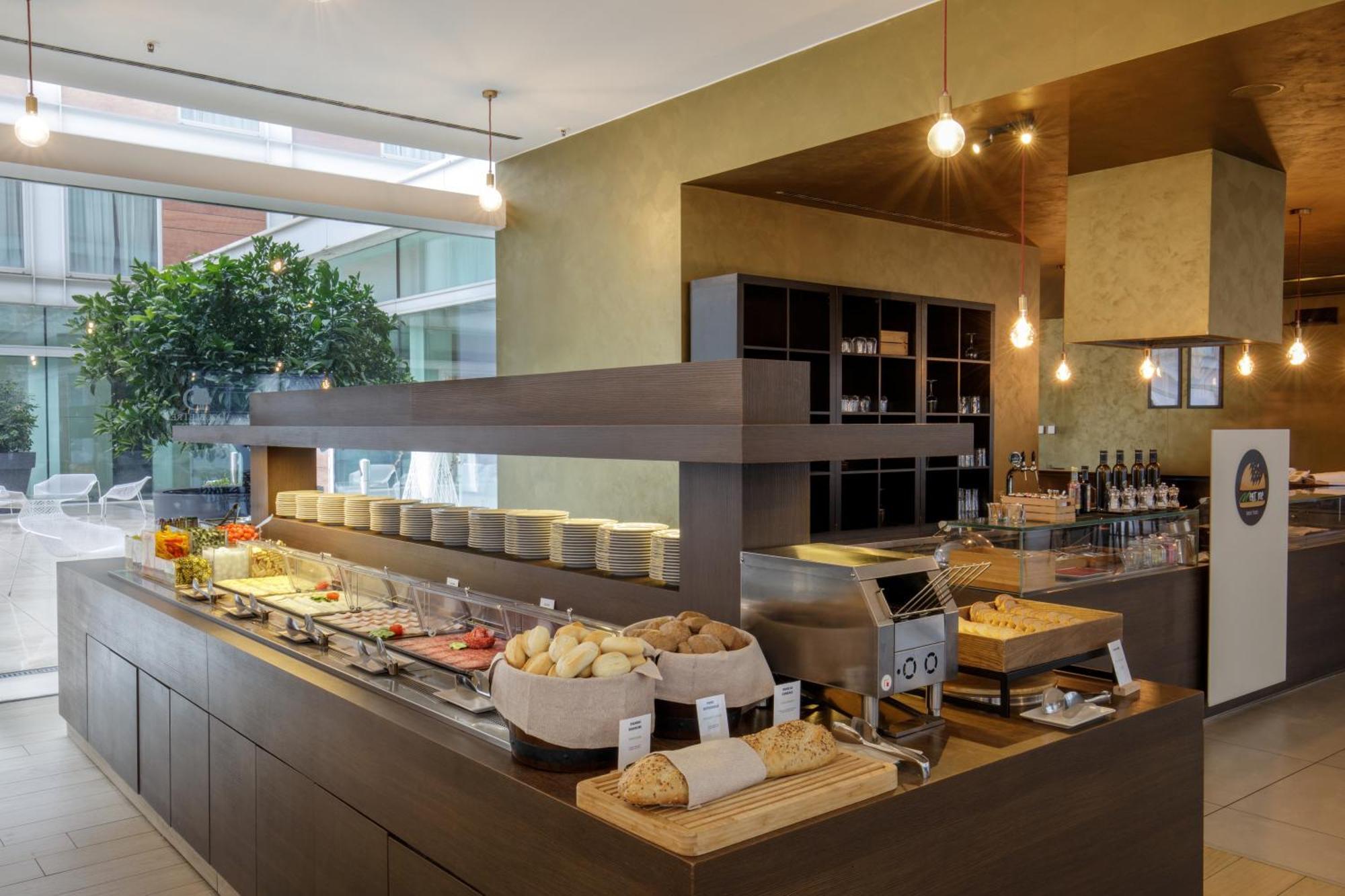 Hotel Doubletree By Hilton 4*