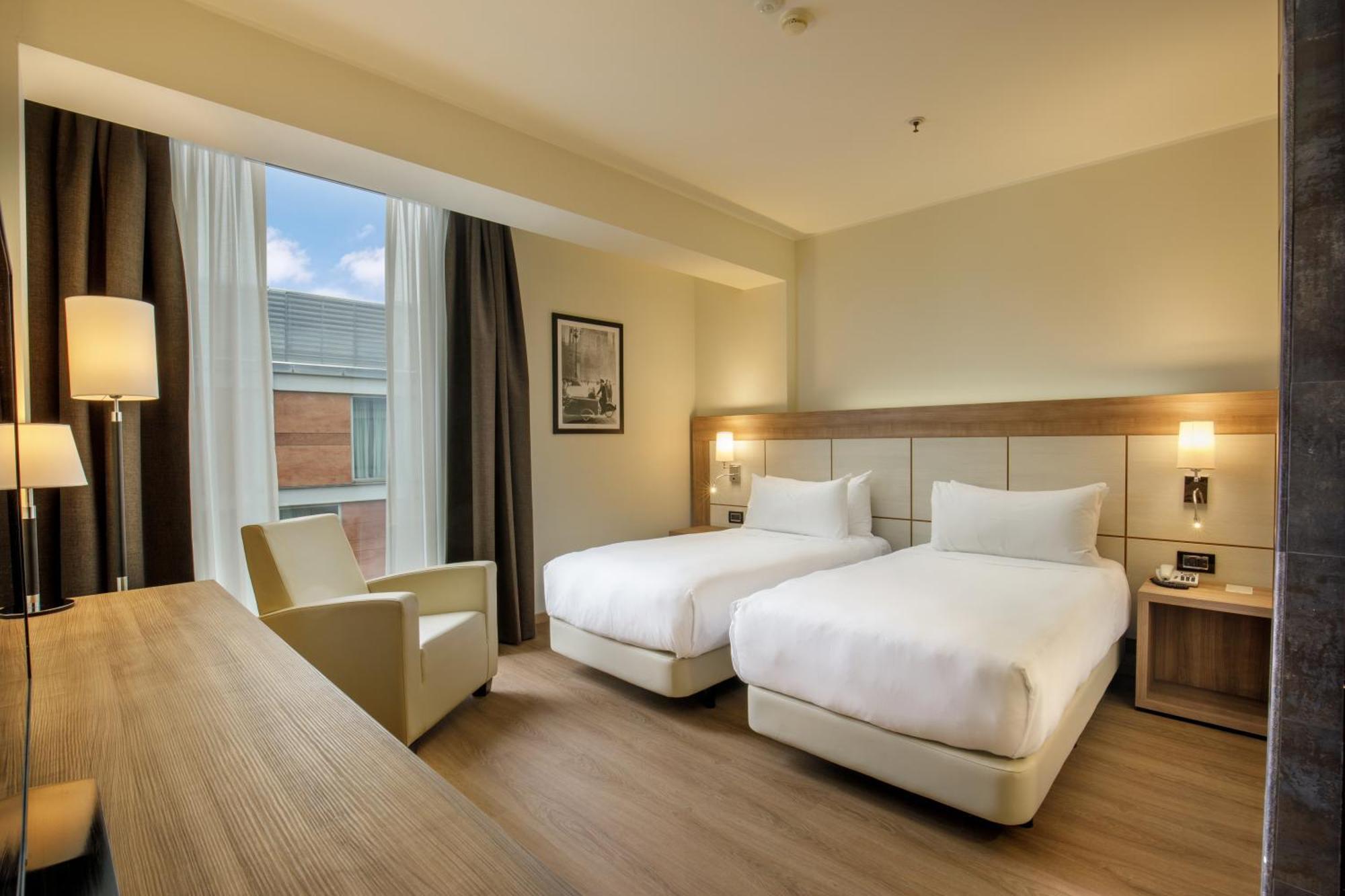 Doubletree By Hilton Mailand