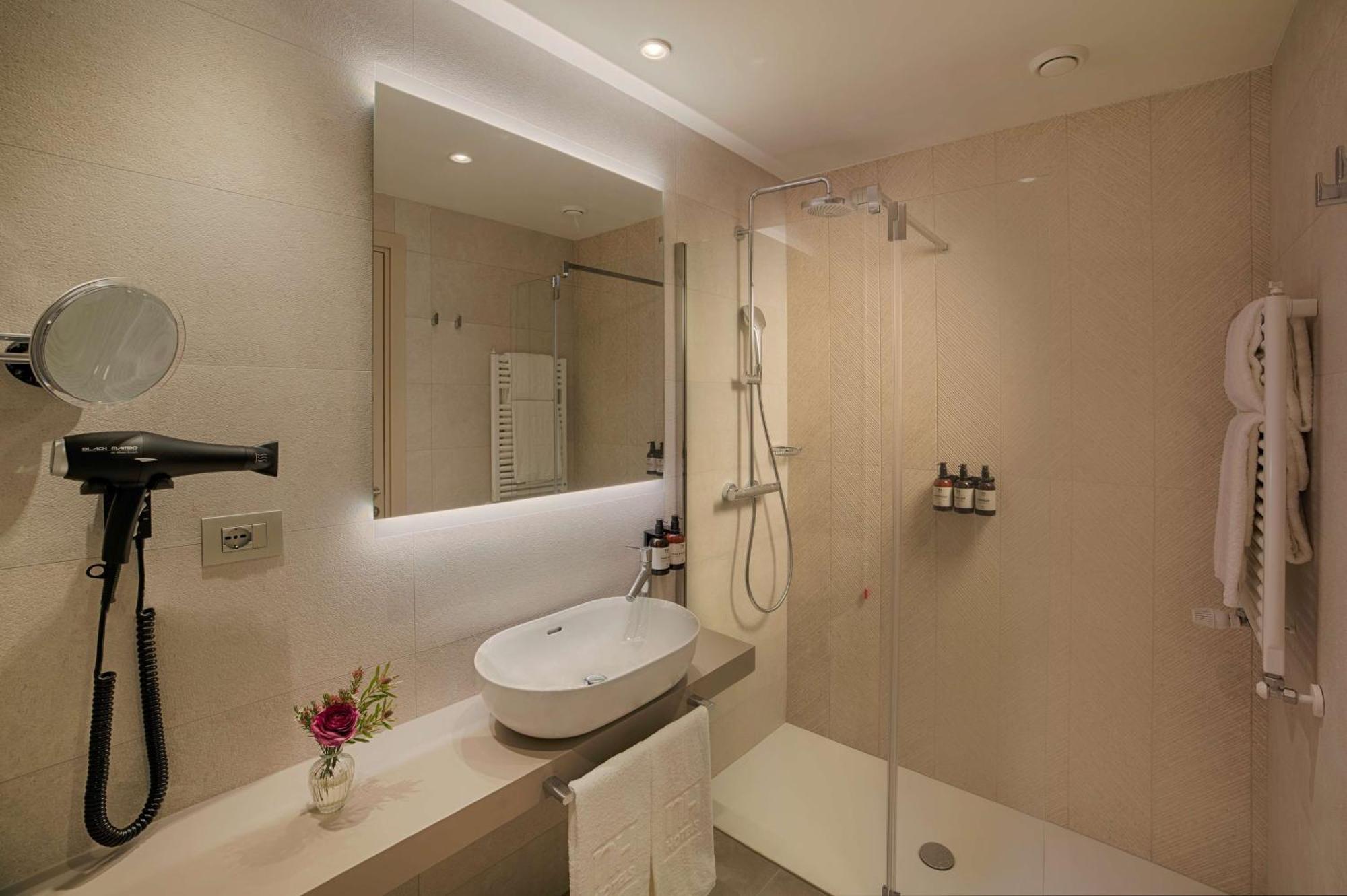 Hotel Nh Corso Buenos Aires