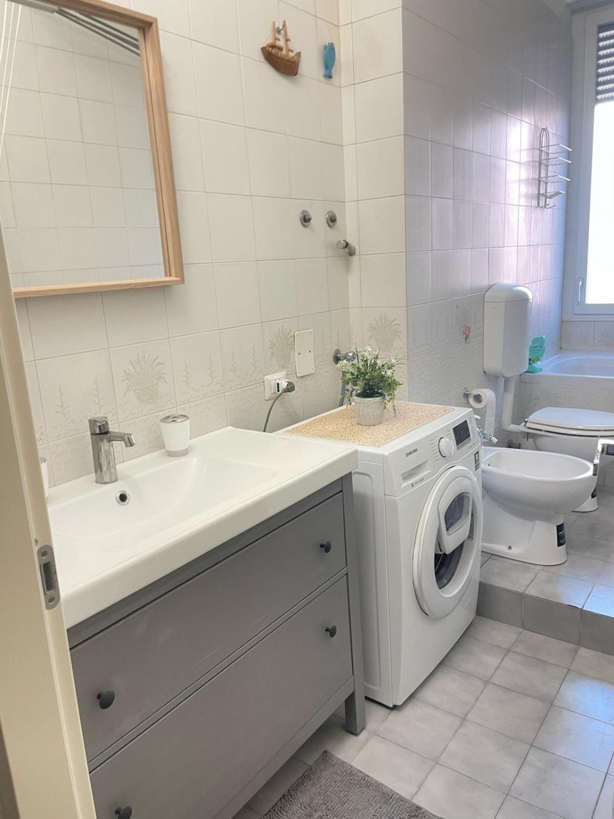 Accogliente E Vicino Al Centro Apartamento *