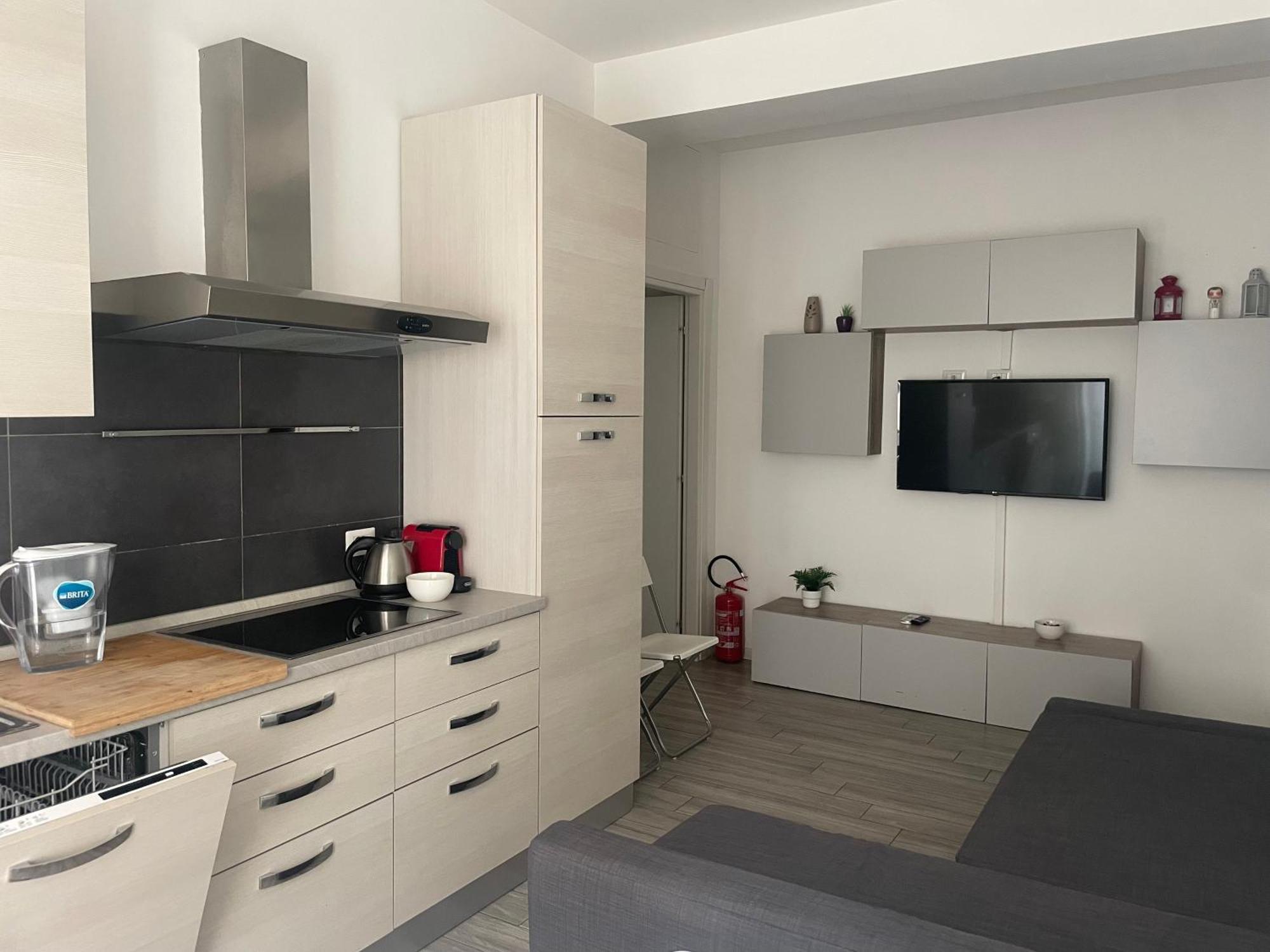 Apartment Gardone - Ampio Con 2 Da Letto - Comodo Per Duomo! Mailand