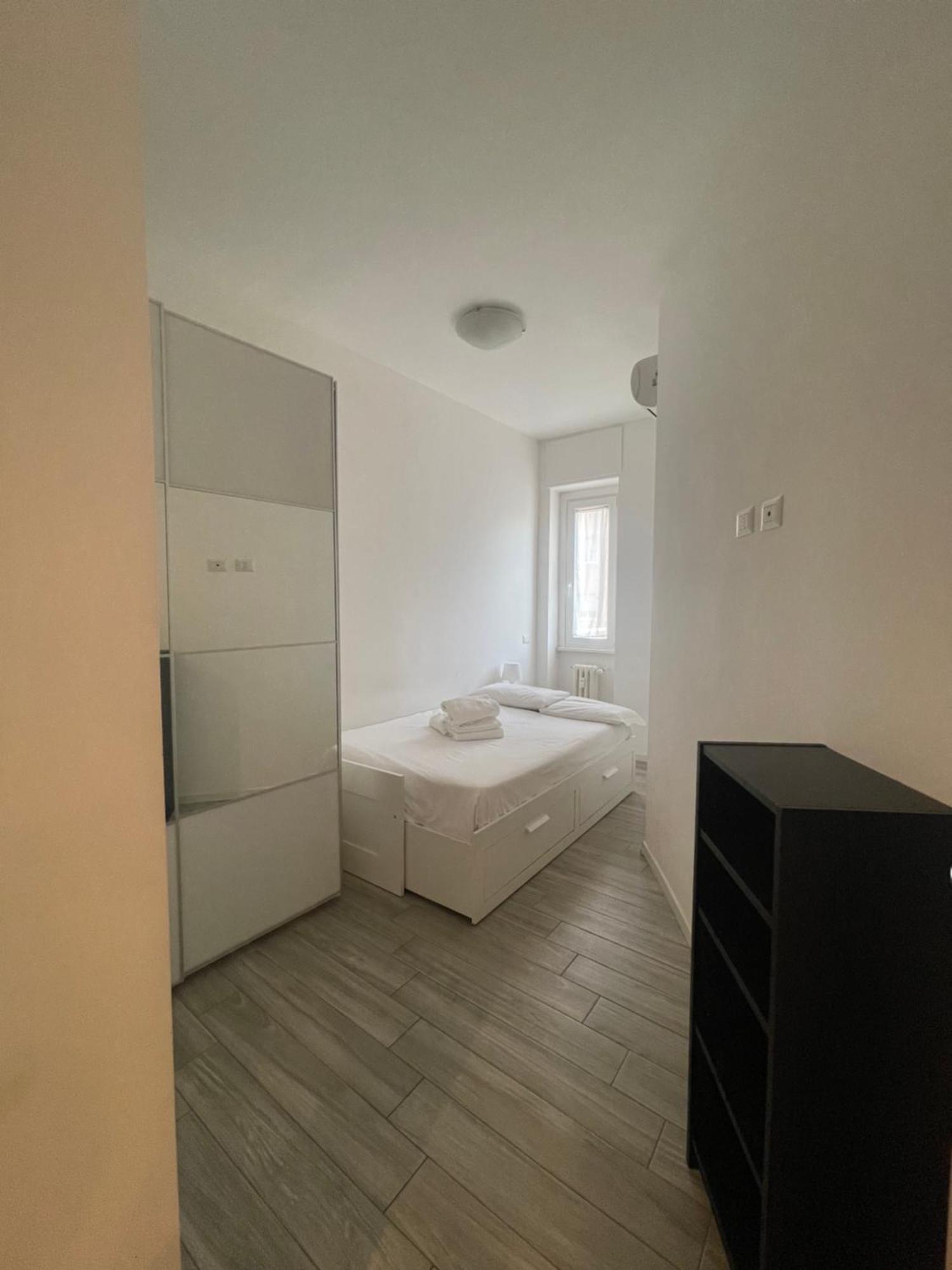 Gardone - Ampio Con 2 Da Letto - Comodo Per Duomo!