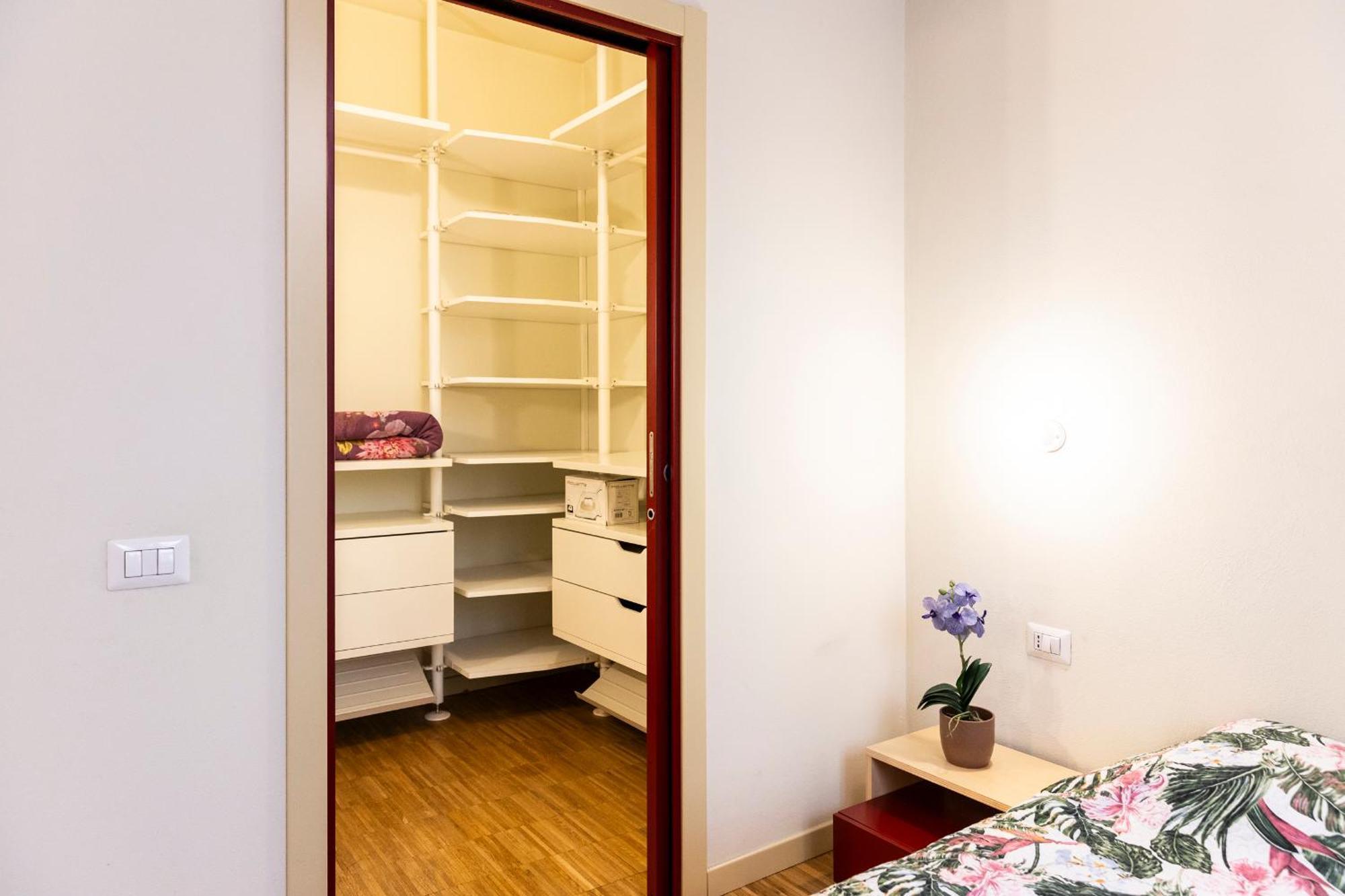 Easy Flat Apartment