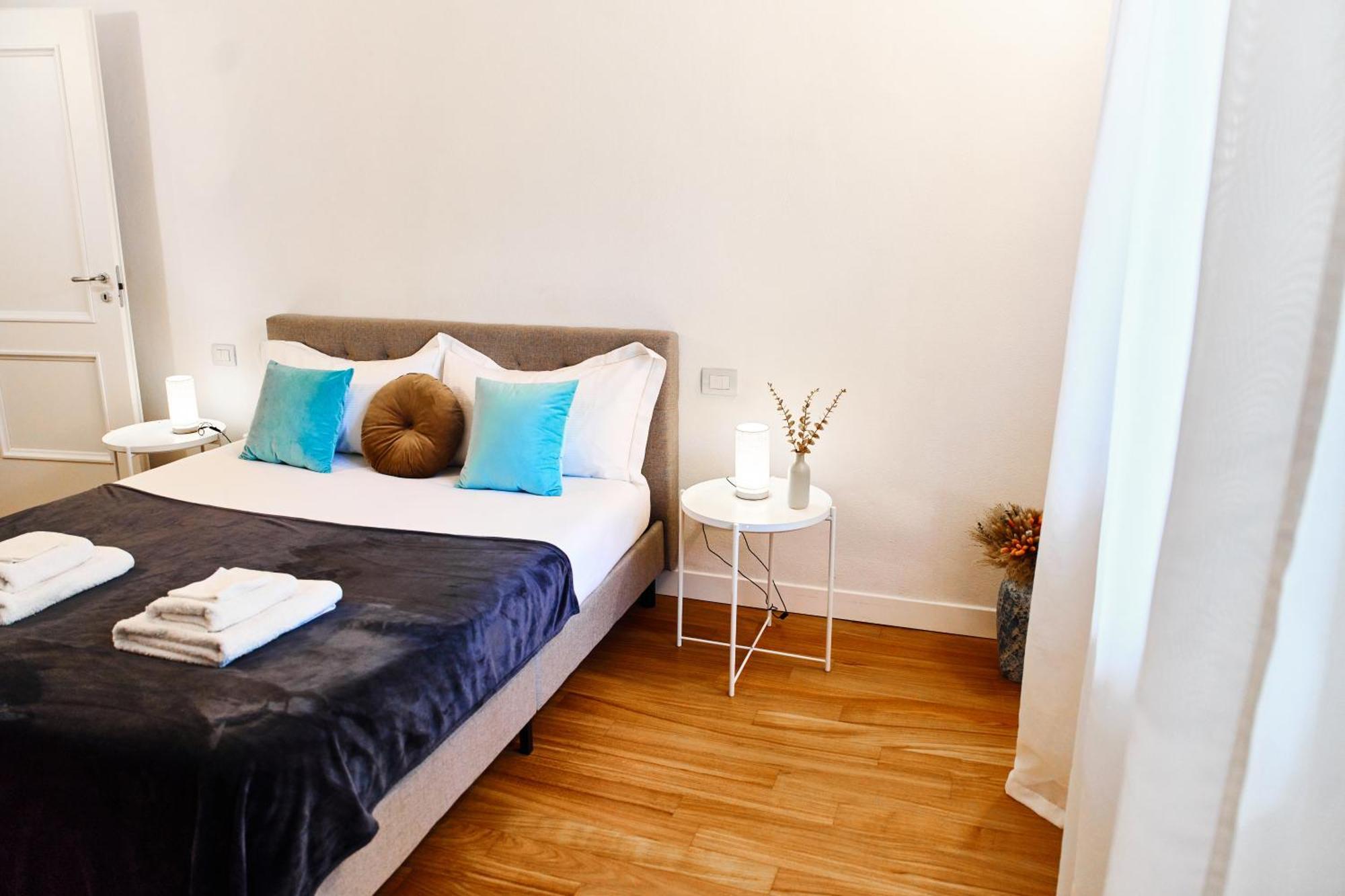 Apartment Riverside Loft Navigli - Spacious Two-bedroom Milan