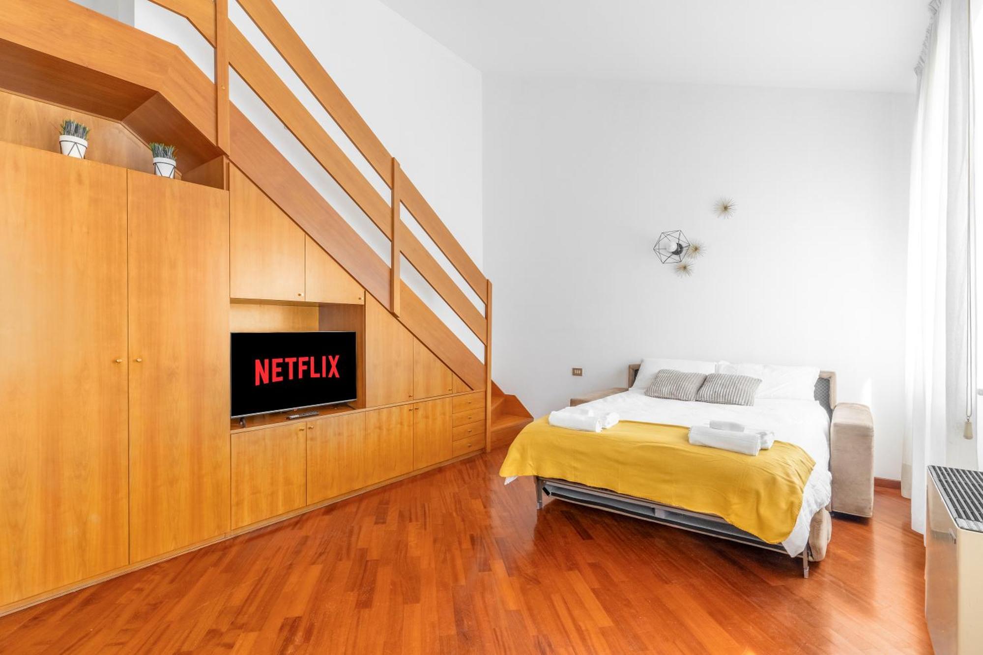Luxurious Duomo A/c-wi-fi Free Apartment