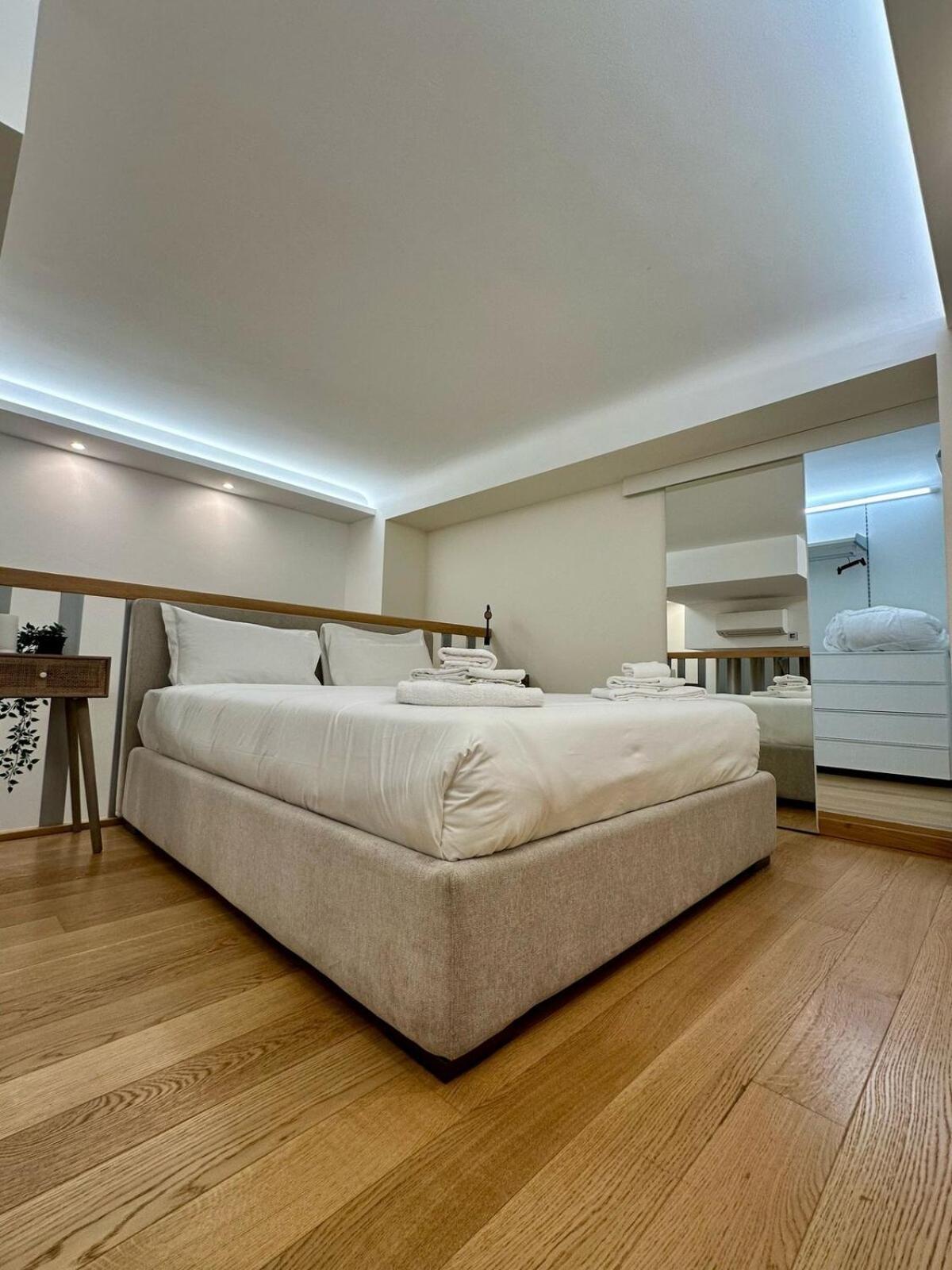 Apartment Beco Moscova District Loft Mailand