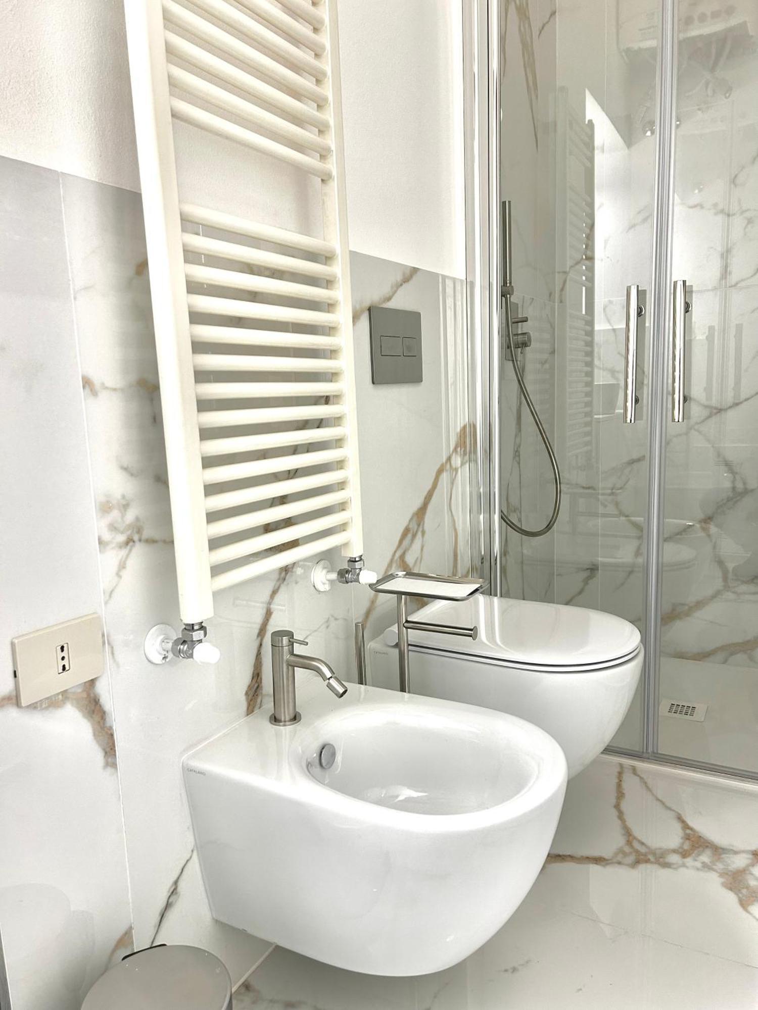Apartment Casa Verga - Exclusive Haven Of Style And Elegance In Moscova Mailand