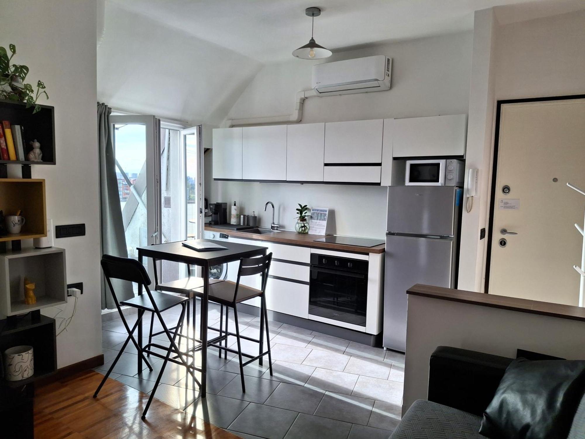 Apartment Terrazzo Di Bicocca M5 Niguarda M3 Zara & Garibaldi Station *