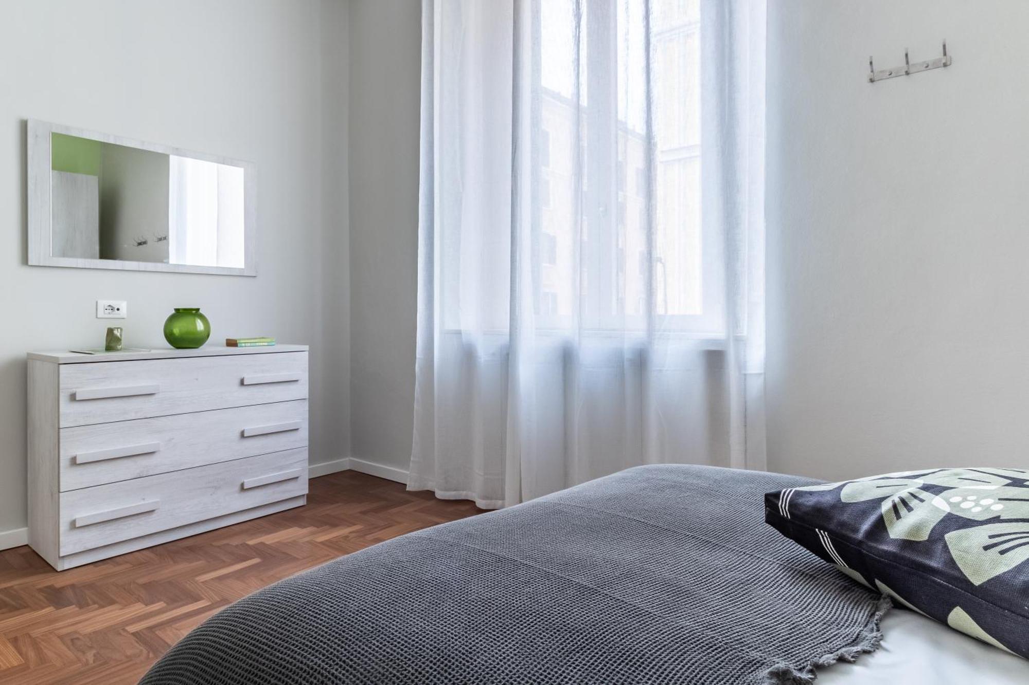 Apartment Via Lecco 6 *