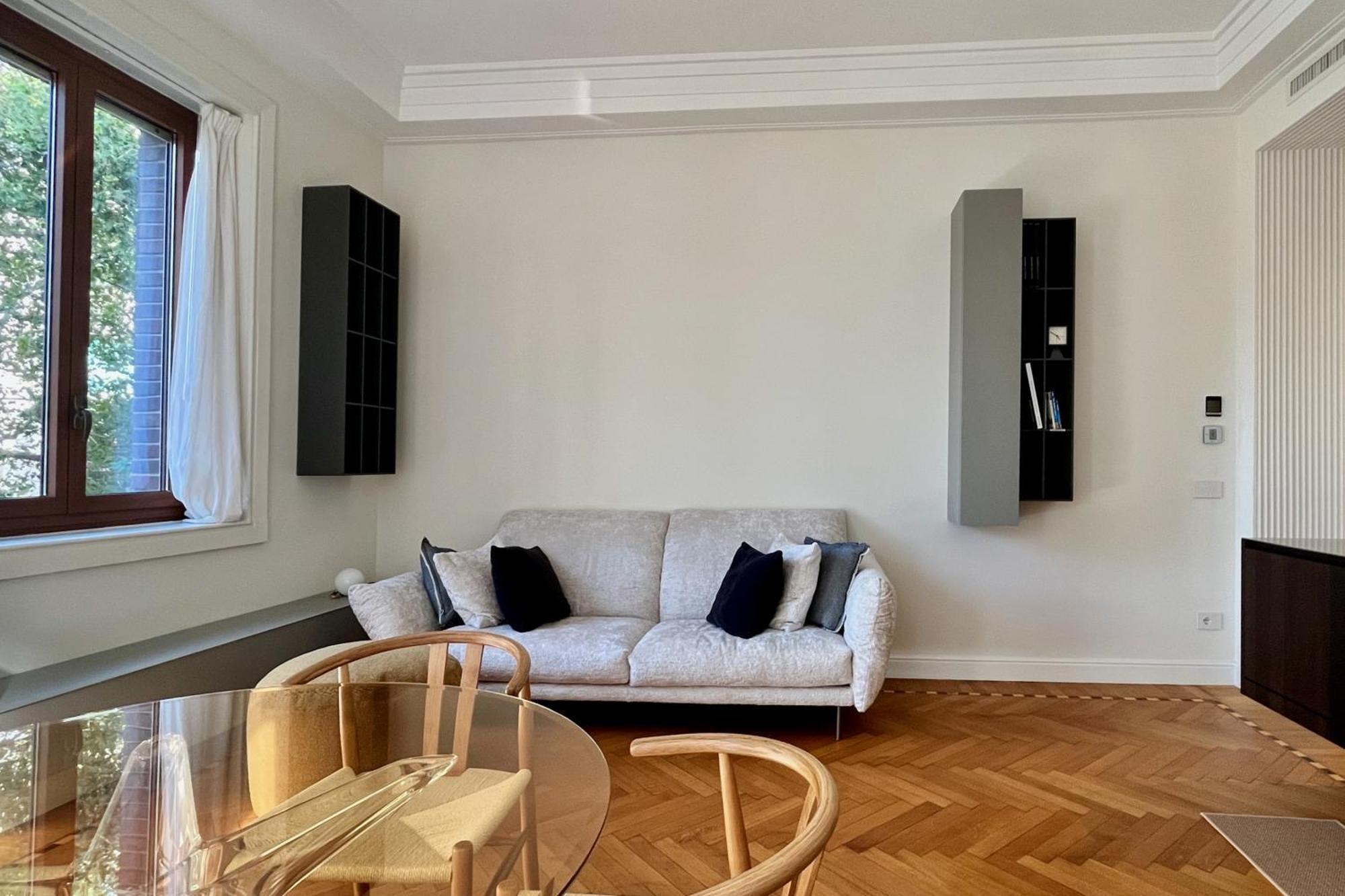 Morozzo 1939 - Quiet And Elegant Apt