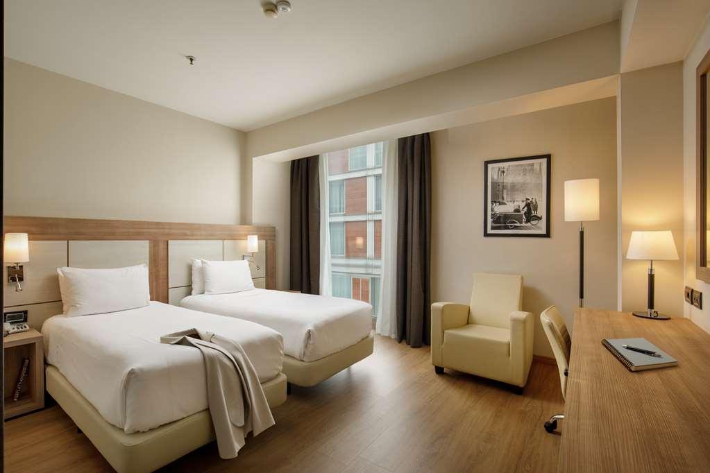 Doubletree By Hilton Mailand