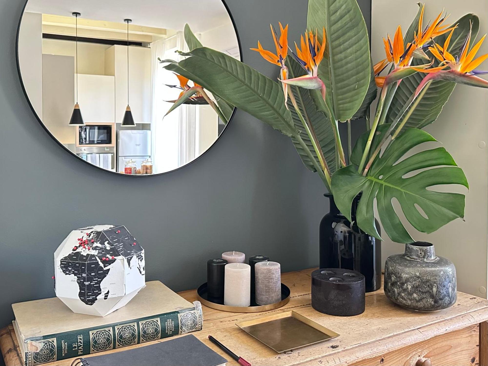 Lily Pads -elegant Apartment- In The Center