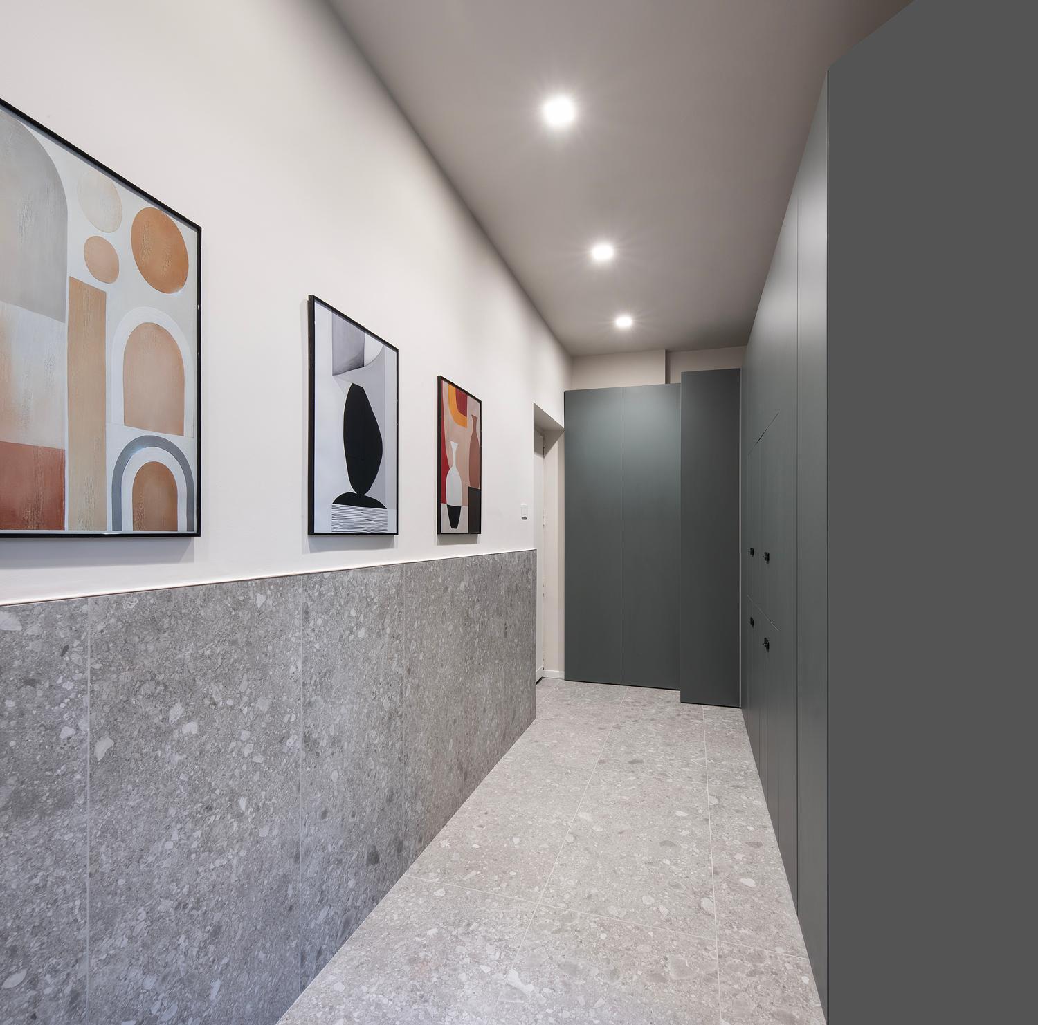 Station Apartment