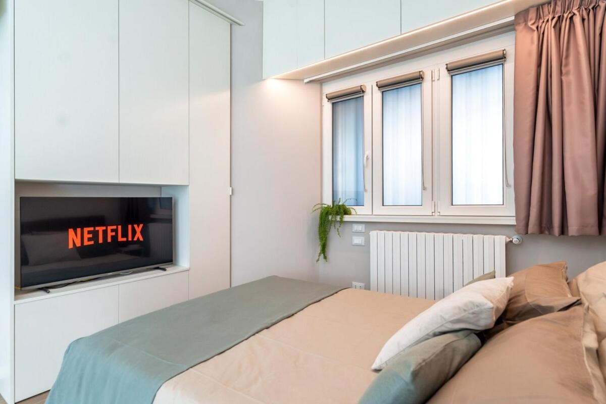 Apartment Duomo-corso Vercelli, New Luxury Loft In The Center