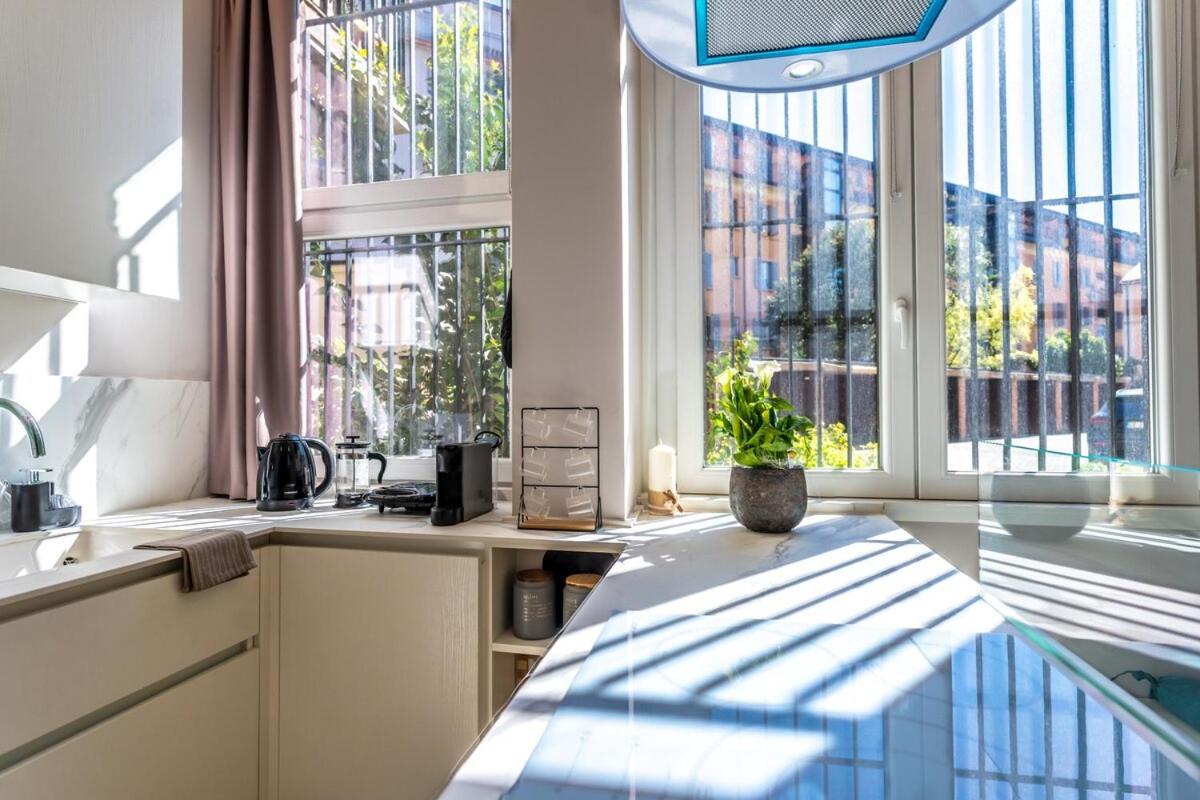 Duomo-corso Vercelli, New Luxury Loft In The Center Apartamento Milão