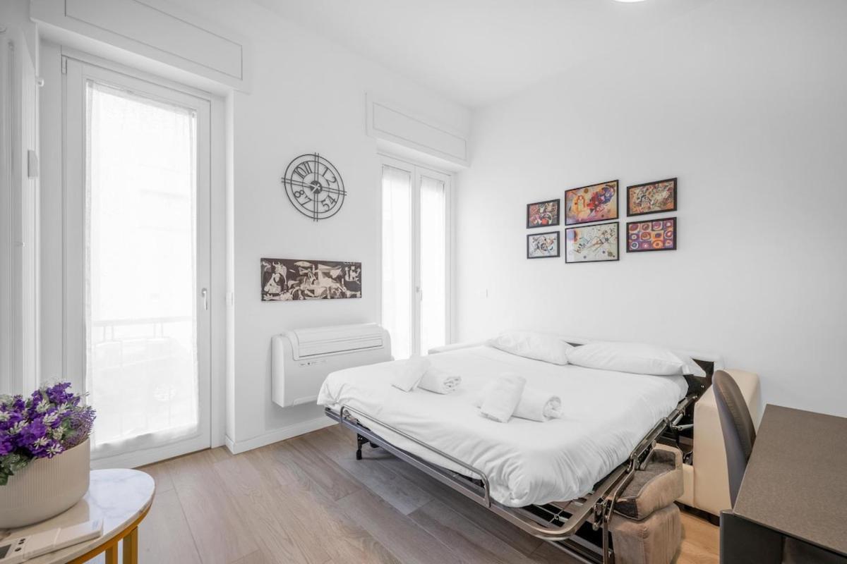 Apartamento Bilocale Vicino Tram 2, Smart Tv E Internet Veloce Milão