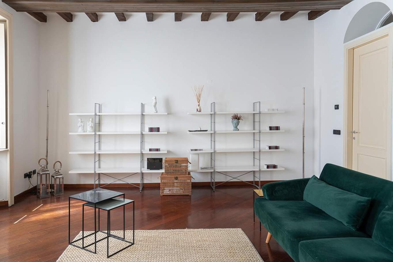 Arts At Porta Venezia Apartment