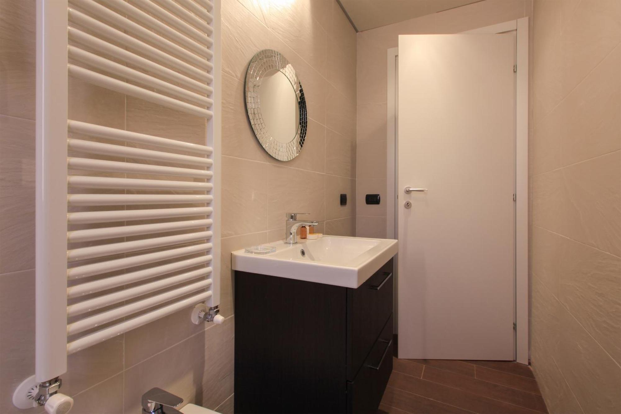 Economico E Strategico A Quattro Fermate Da Piazza Duomo Apartment Mailand