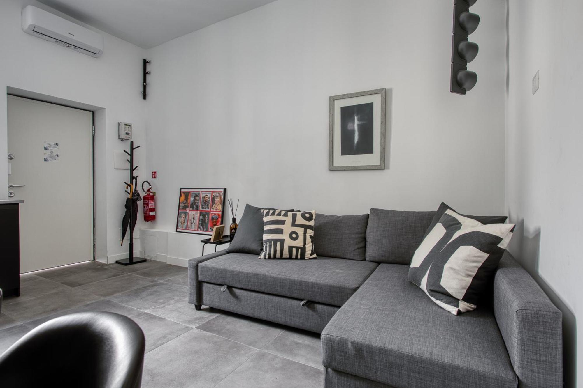 15min To Duomo, Modern 1 Bedrm Flat Ac, 5g Wifi Apartment Mailand