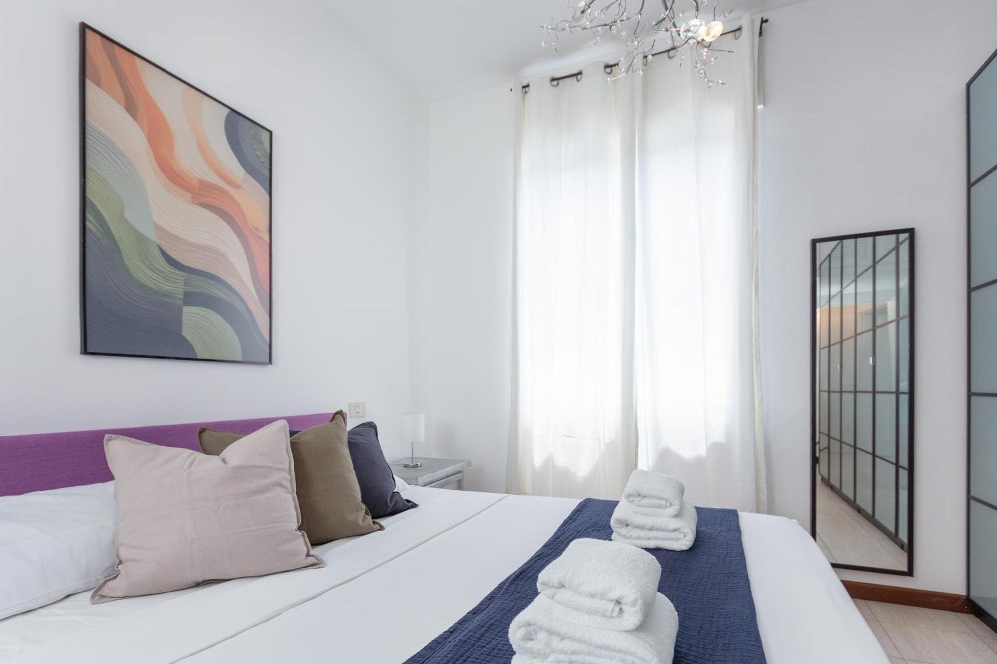 The Golden Floor - New Bright Apartamento Milão