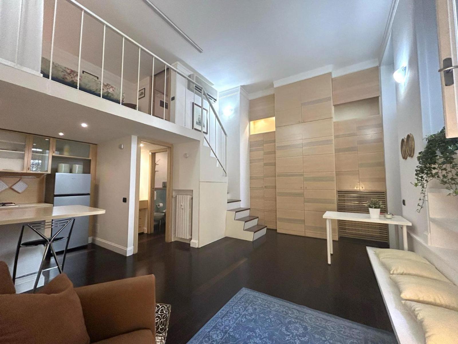 Giussano_22 Loft Apartment Milan