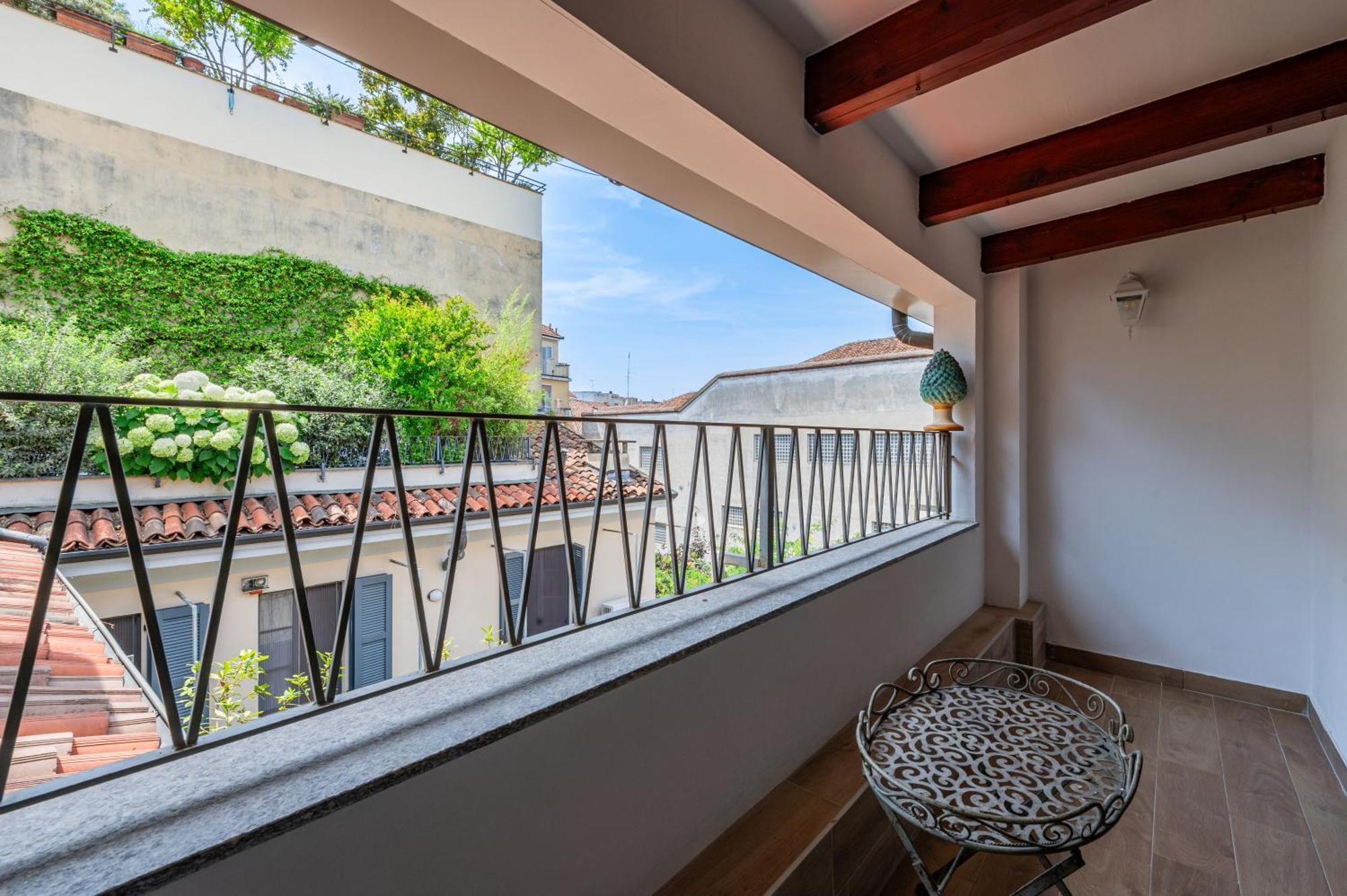 De Amicis' Nest - Center Apartment