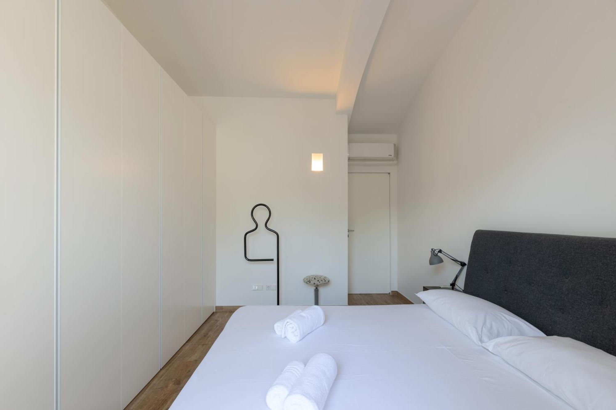 Apartment Beautiful Two Bedrooms Navigli - Mirable Pm *
