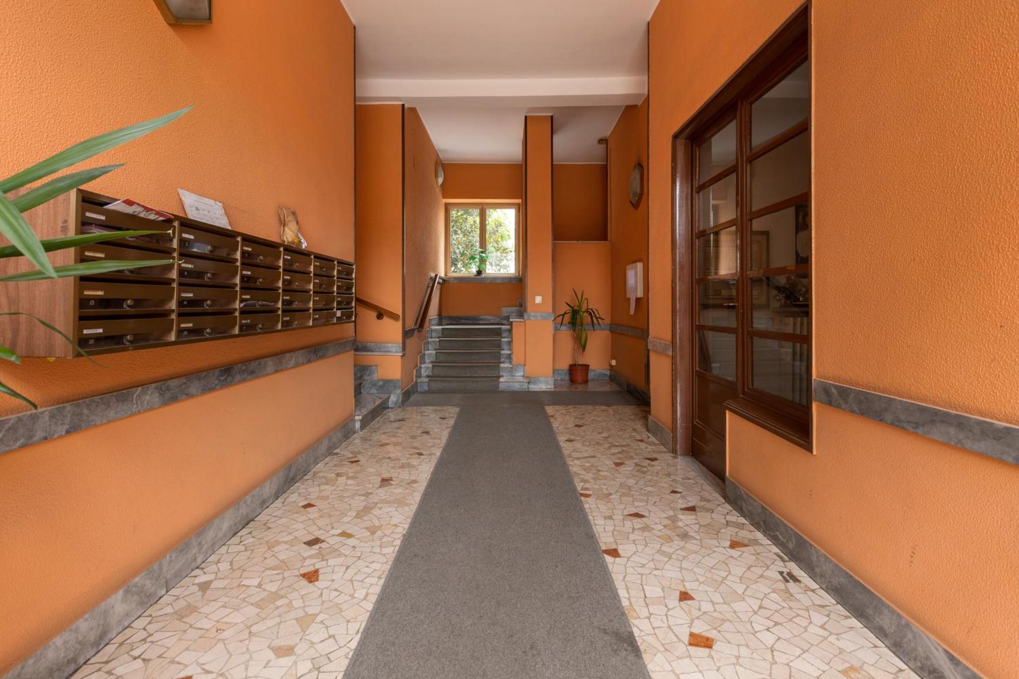 Wonderful 2 Bedrooms Fiera Area - Mirable Pm Apartment *