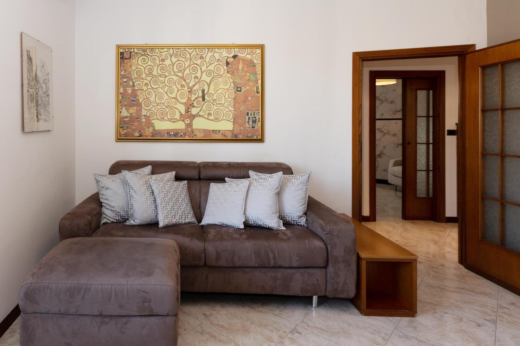 Comfortable Two Bedrooms Chiesa Rossa - Mirable Pm *