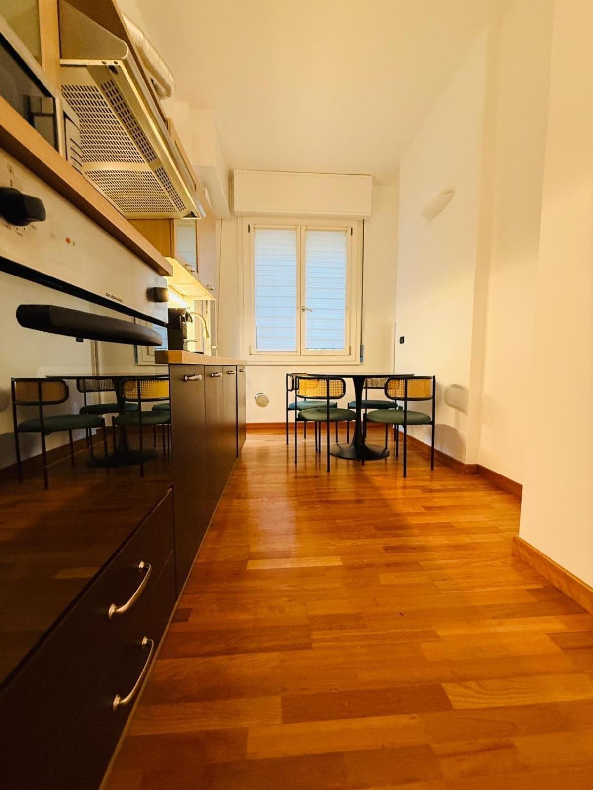 Comecasa 10 Min Walk To Duomo 2Br Family Flat * Milan