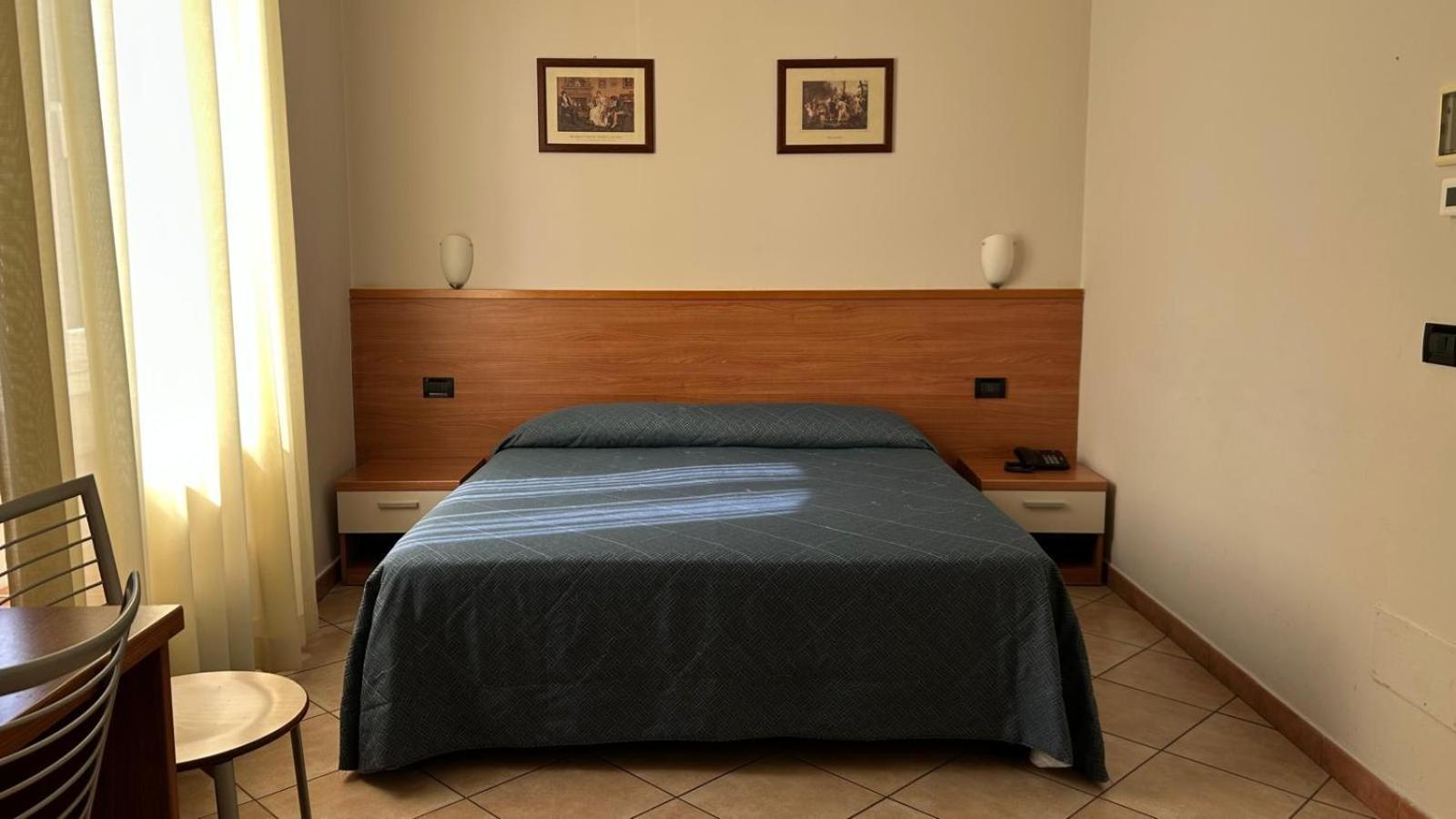 Hotel Salerno 3*