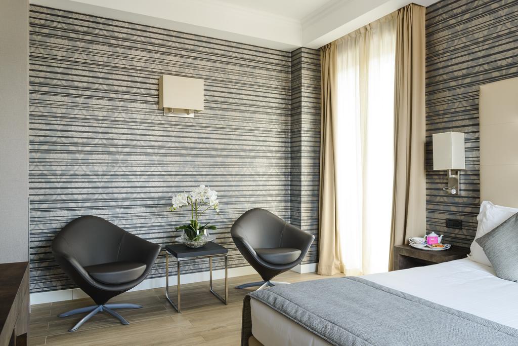 Windsor Hotel 4*