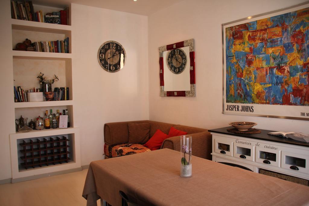 In Town Apartment *