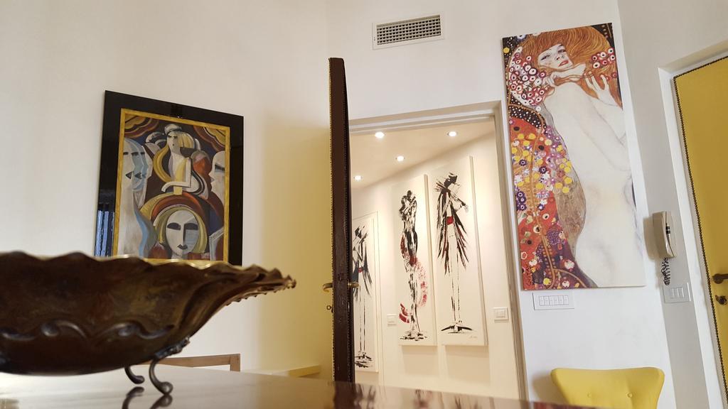 Apartamento Bnbutler - Broletto 39 - A Few Steps To The Duomo And La Scala