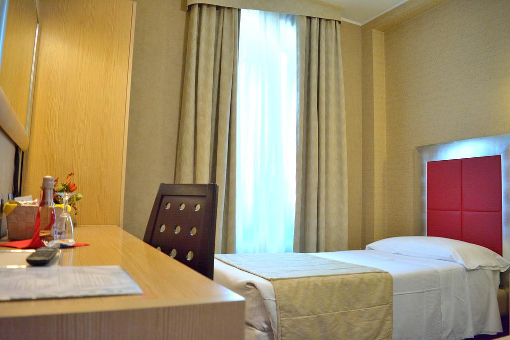 Hotel Susa Milão