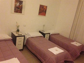 Rossovino Hotel 2*