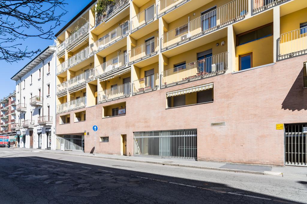 Four Bedroom Near Metro * Mailand