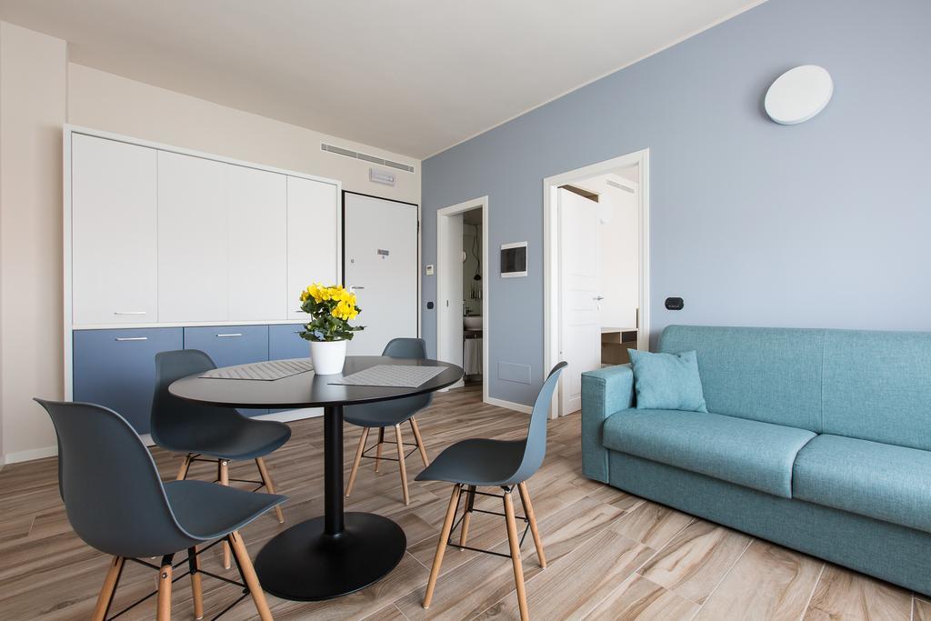 Isola Aparthotel