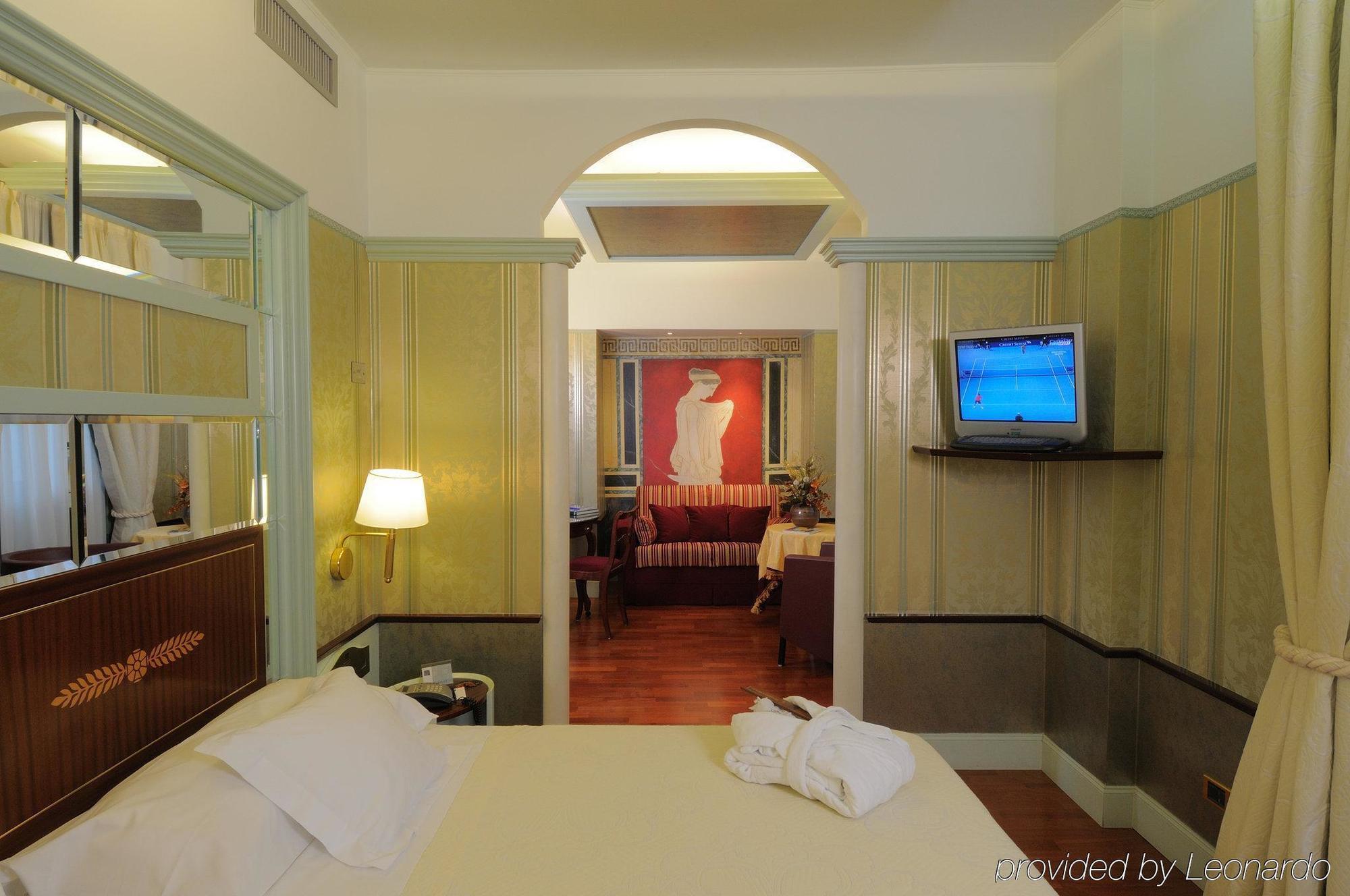 Antares Rubens Hotel