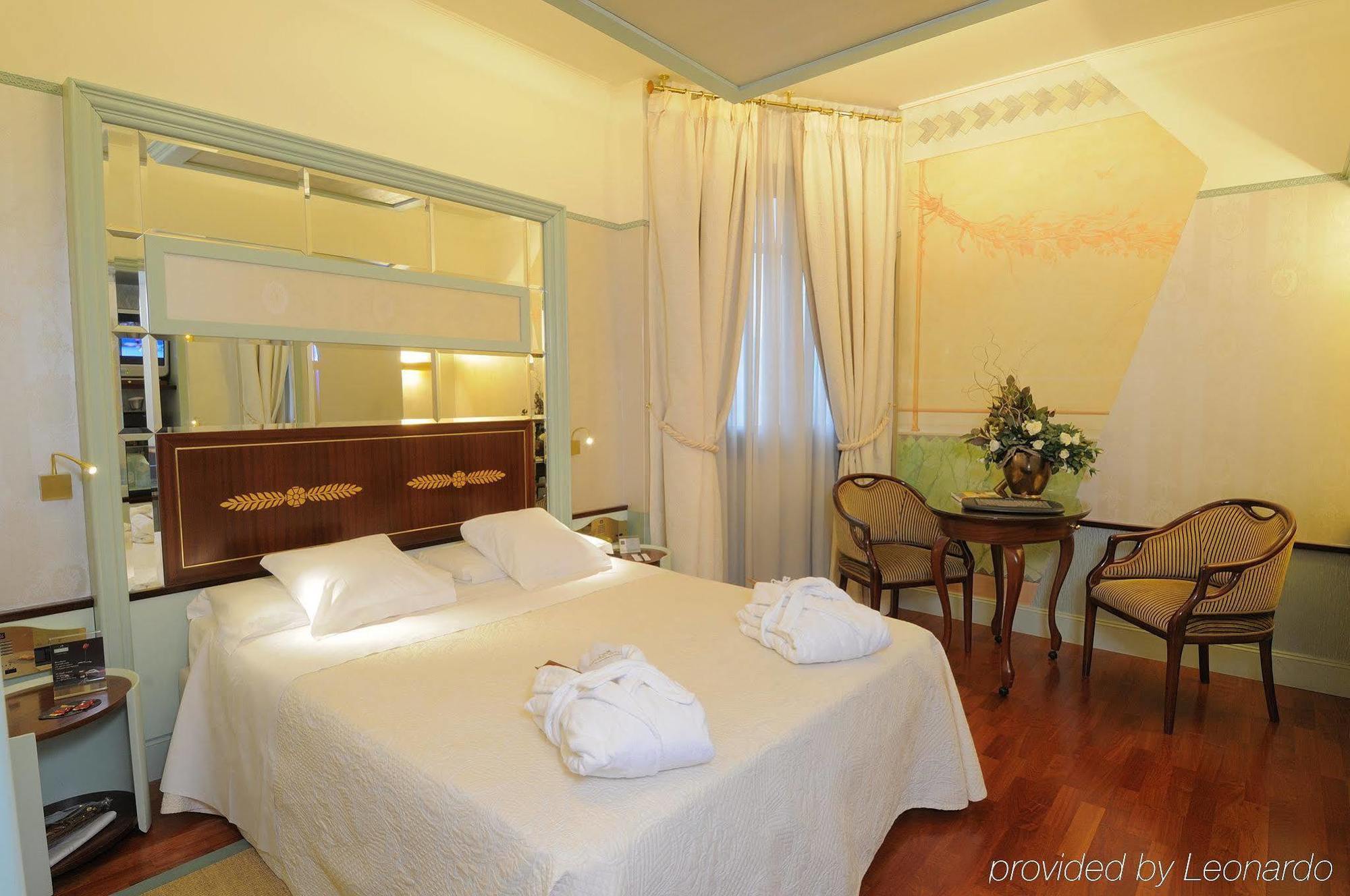 Antares Rubens Hotel 4*
