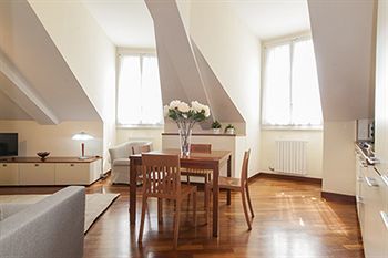 Royal Magenta & Luxury Apartment Mailand