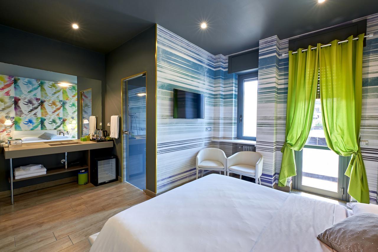 Casa de hóspedes Eleganti Suite In Piazzale Lagosta Milão