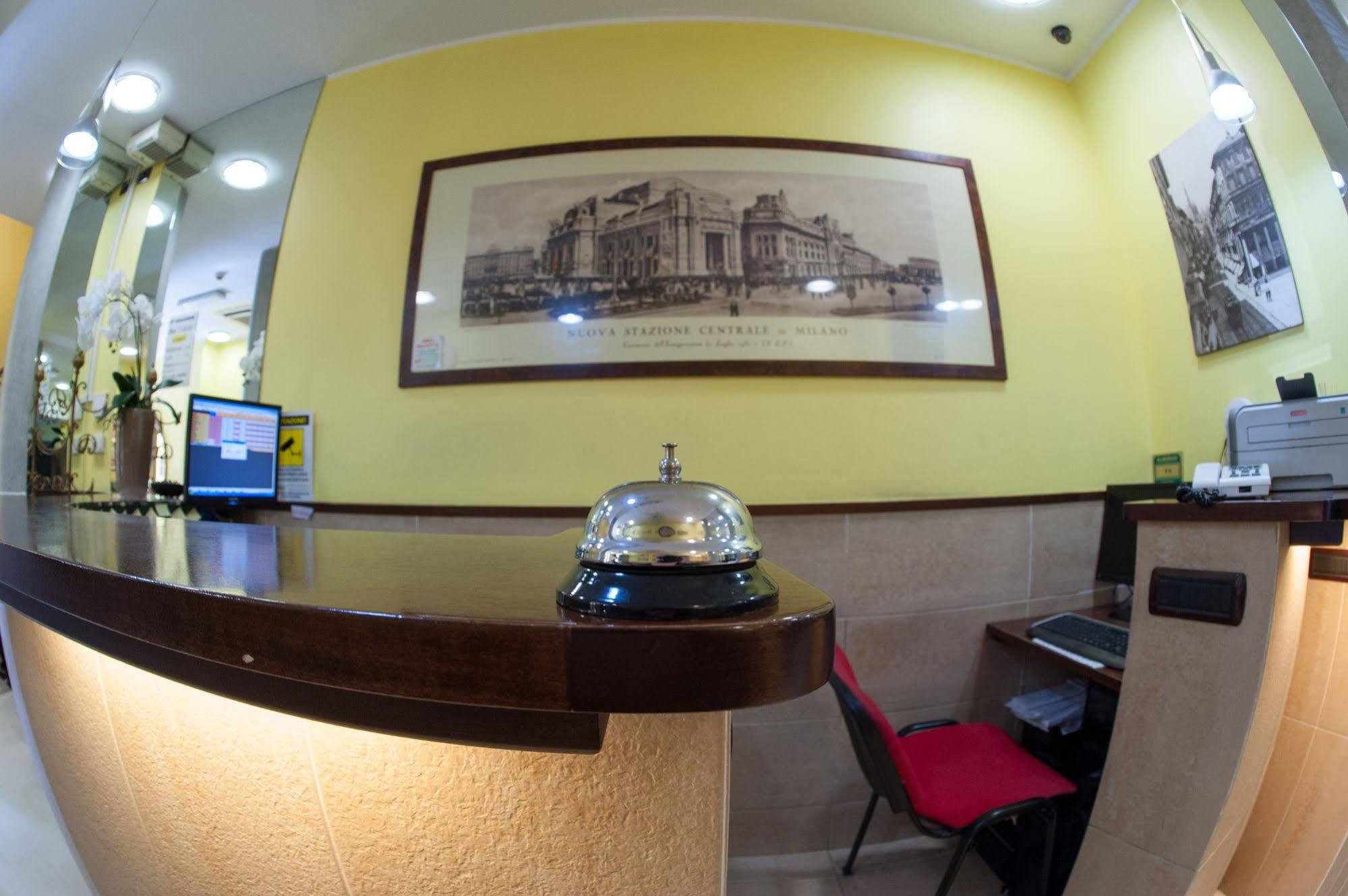 Hotel The Best